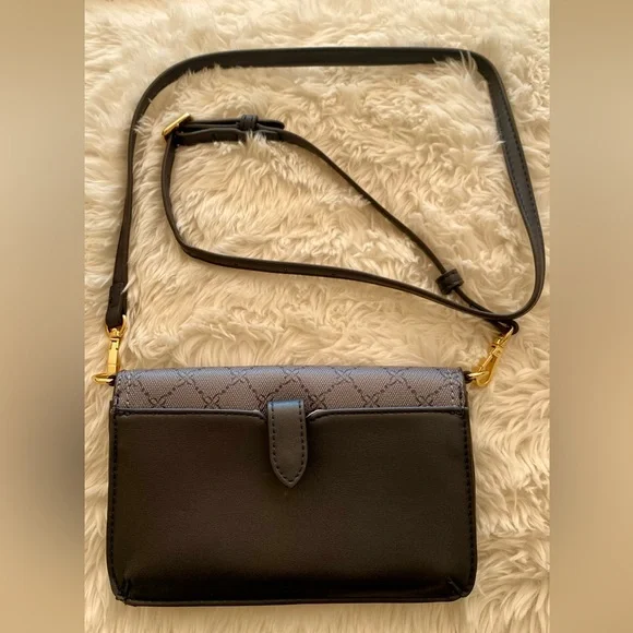 Nine West Navy Crossbody Purse / Wallet - Picture 4 of 8